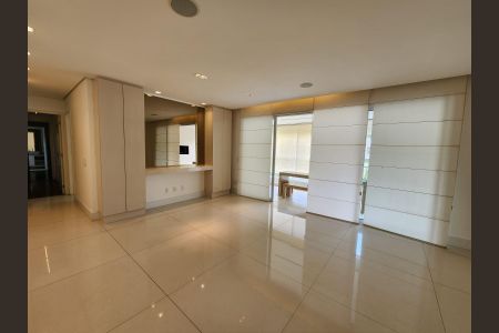Apartamento à venda com 4 quartos, 154m² em Vila da Serra, Nova Lima