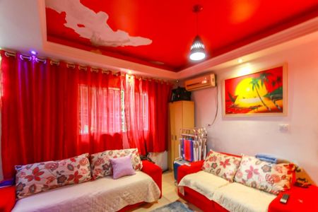 Casa à venda com 100m², 2 quartos e 1 vagaSala 2 