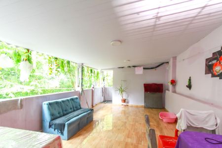 Casa à venda com 100m², 2 quartos e 1 vagaÁrea Gourmet e Área de Serviço