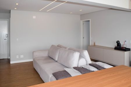 Apartamento para alugar com 124m², 3 quartos e 2 vagas Apartamento para alugar com 124m², 3 quartos e 2 vagasSala