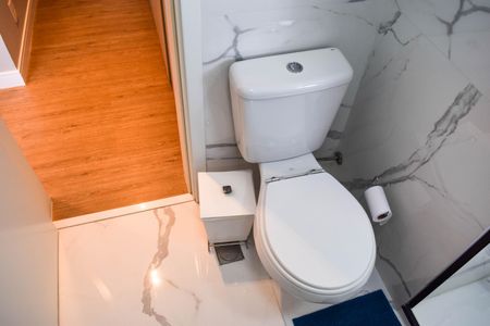 Apartamento para alugar com 124m², 3 quartos e 2 vagas Apartamento para alugar com 124m², 3 quartos e 2 vagasBanheiro