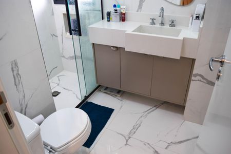 Apartamento para alugar com 124m², 3 quartos e 2 vagas Apartamento para alugar com 124m², 3 quartos e 2 vagasBanheiro