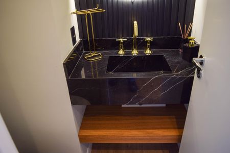 Apartamento para alugar com 124m², 3 quartos e 2 vagas Apartamento para alugar com 124m², 3 quartos e 2 vagasLavabo