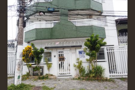 Apartamento à venda com 72m², 2 quartos e 1 vagaFachada