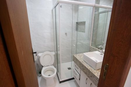 Apartamento à venda com 72m², 2 quartos e 1 vagaBanheiro Social