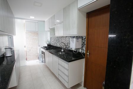 Apartamento à venda com 72m², 2 quartos e 1 vagaCozinha