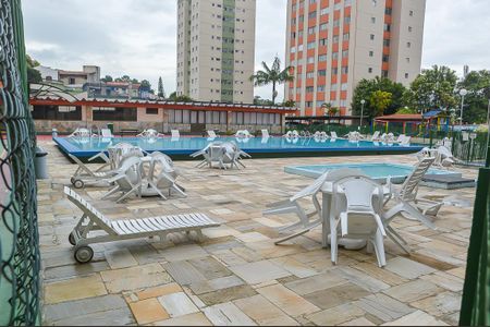 Apartamento à venda com 89m², 3 quartos e 1 vaga Apartamento à venda com 89m², 3 quartos e 1 vagaÁrea comum - Piscina