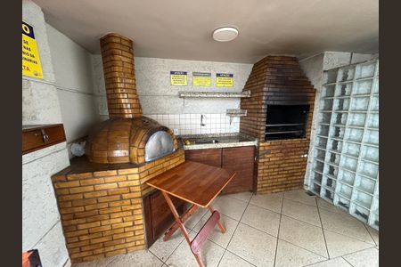 Apartamento para alugar com 60m², 2 quartos e 1 vagaÁrea comum - Churrasqueira