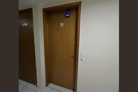 Apartamento para alugar com 60m², 2 quartos e 1 vagaLockBox
