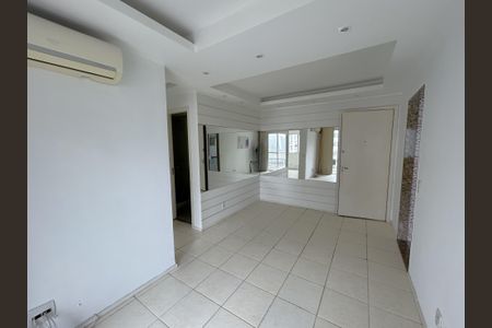 Apartamento para alugar com 60m², 2 quartos e 1 vagaSala