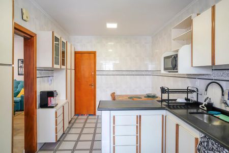 Apartamento para alugar com 74m², 2 quartos e 1 vagaCozinha