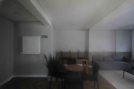 Apartamento para alugar com 34m², 1 quarto e sem vaga