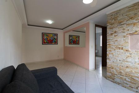 Sala de apartamento para alugar com 2 quartos, 45m² em Cangaiba, São Paulo