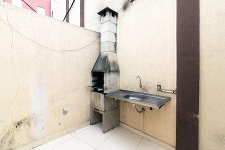 Apartamento para alugar com 45m², 2 quartos e 1 vaga Apartamento para alugar com 45m², 2 quartos e 1 vagaÁrea comum - Churrasqueira