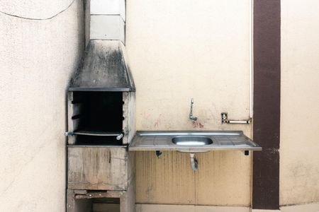 Apartamento para alugar com 45m², 2 quartos e 1 vaga Apartamento para alugar com 45m², 2 quartos e 1 vagaÁrea comum - Churrasqueira