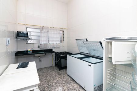 Apartamento para alugar com 45m², 2 quartos e 1 vaga Apartamento para alugar com 45m², 2 quartos e 1 vagaÁrea comum - Salão de festas