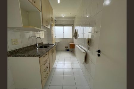 Apartamento à venda com 61m², 3 quartos e 1 vagaCozinha e Área de Serviço