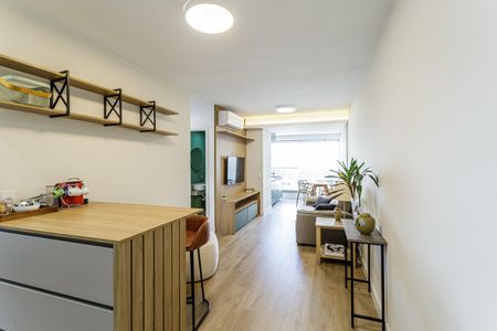 Sala de apartamento à venda com 2 quartos, 75m² em Indianópolis, São Paulo