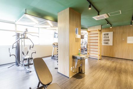 Apartamento à venda com 75m², 2 quartos e 2 vagasÁrea comum - Academia