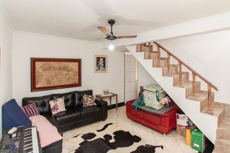 Casa à venda com 400m², 6 quartos e 4 vagasCasa 2 - Sala