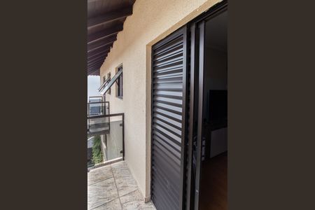 Casa à venda com 400m², 6 quartos e 4 vagasSuíte 4 - Varanda