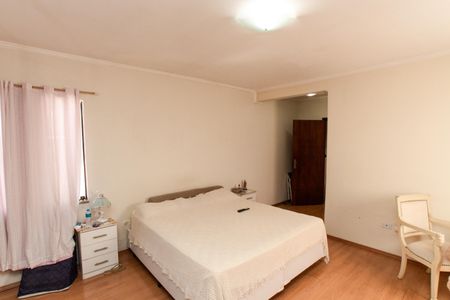 Casa à venda com 400m², 6 quartos e 4 vagasSuíte 2