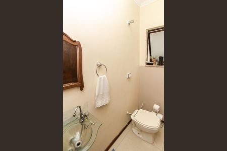 Casa à venda com 400m², 6 quartos e 4 vagasSala de Jantar - Lavabo