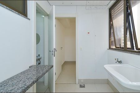 Apartamento para alugar com 108m², 3 quartos e 2 vagasÁrea de Serviço