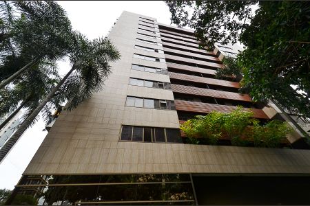 Apartamento para alugar com 108m², 3 quartos e 2 vagasFachada