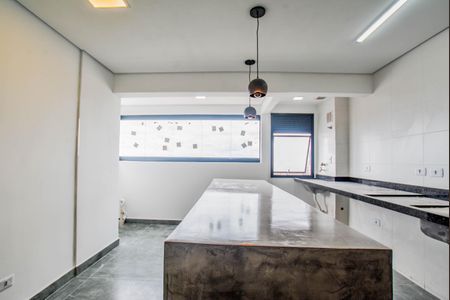 Apartamento para alugar com 40m², 2 quartos e 1 vagaSala/Cozinha