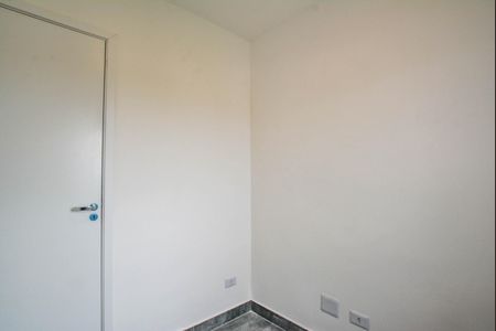 Quarto 1 de apartamento à venda com 2 quartos, 40m² em Jardim Cristiane, Santo André