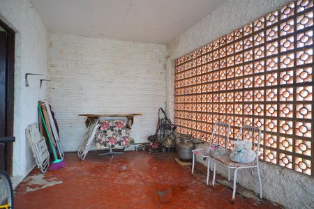 Casa à venda com 100m², 2 quartos e 2 vagasGaragem