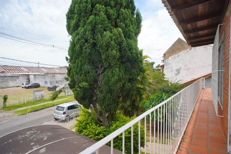 Casa à venda com 100m², 2 quartos e 2 vagasVaranda