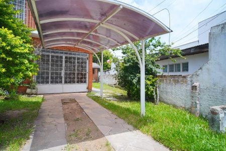 Casa à venda com 100m², 2 quartos e 2 vagasGaragem