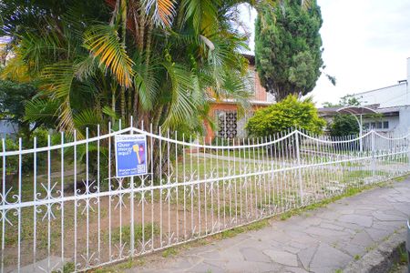 Casa à venda com 100m², 2 quartos e 2 vagasFachada