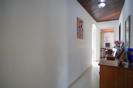 Casa à venda com 100m², 2 quartos e 2 vagasBanheiro