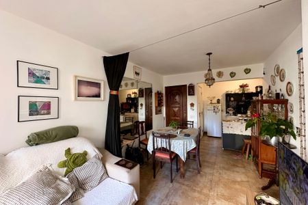 Apartamento à venda com 75m², 2 quartos e 1 vaga