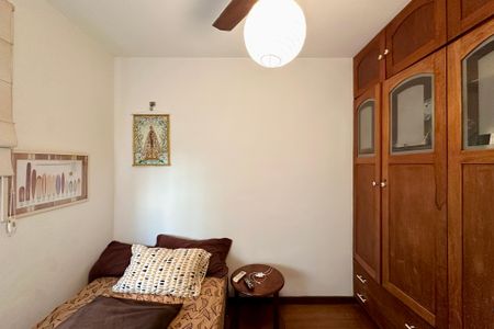 Apartamento à venda com 75m², 2 quartos e 1 vaga