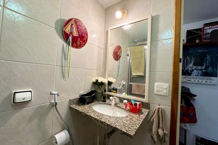 Apartamento à venda com 75m², 2 quartos e 1 vaga