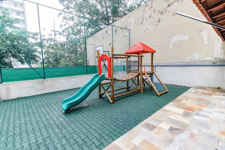 Apartamento para alugar com 57m², 2 quartos e 1 vaga Apartamento para alugar com 57m², 2 quartos e 1 vagaÁrea comum - Playground