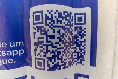 Casa à venda com 180m², 3 quartos e 3 vagasPlaquinha 