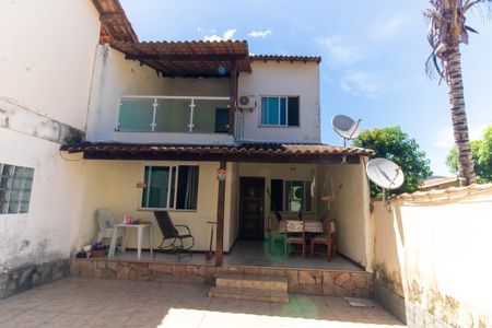 Casa à venda com 180m², 3 quartos e 3 vagasFachada