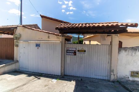 Casa à venda com 180m², 3 quartos e 3 vagasFachada