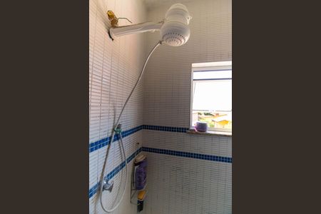 Casa à venda com 180m², 3 quartos e 3 vagasBanheiro da Suíte