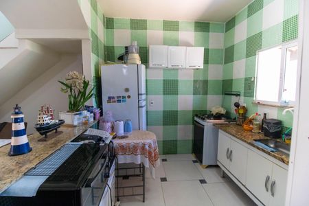 Casa à venda com 180m², 3 quartos e 3 vagasSala e Cozinha 