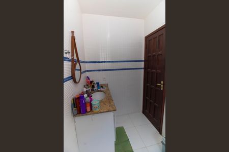 Casa à venda com 180m², 3 quartos e 3 vagasBanheiro Social