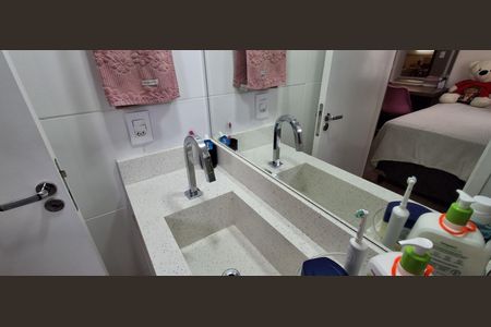 Apartamento à venda com 79m², 2 quartos e 2 vagas Apartamento à venda com 79m², 2 quartos e 2 vagasBanheiro Suíte 1