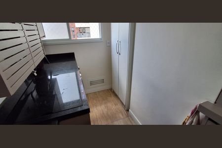 Apartamento à venda com 79m², 2 quartos e 2 vagas Apartamento à venda com 79m², 2 quartos e 2 vagasÁrea de Serviço
