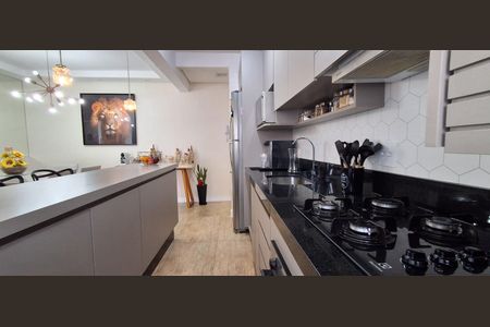 Apartamento à venda com 79m², 2 quartos e 2 vagas Apartamento à venda com 79m², 2 quartos e 2 vagasCozinha