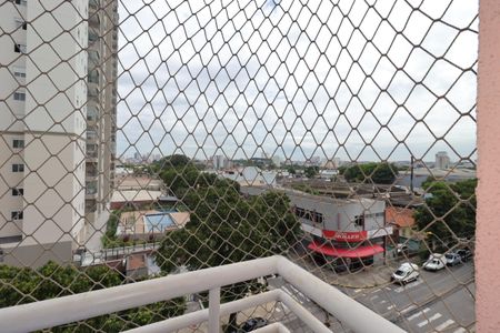 Apartamento à venda com 64m², 3 quartos e 1 vagaSacada da Sala